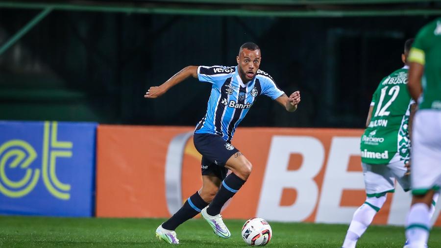 Guilherme tem disputa com antigo empresário nos tribunais e houve decisão no fim de julho - Lucas Uebel/Grêmio FBPA