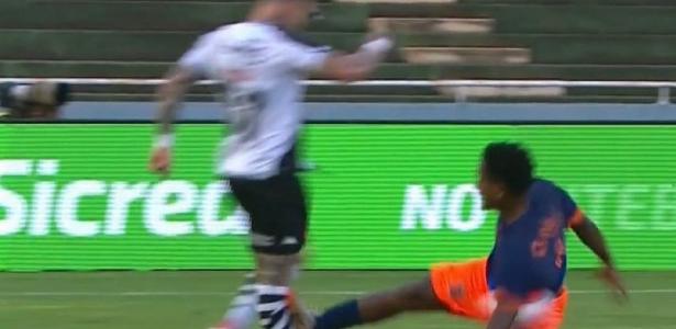 Controversial Referee Removal After Nova Iguaçu’s Victory over Vasco in 2024 Carioca Championship Cause Uproar Among Fans