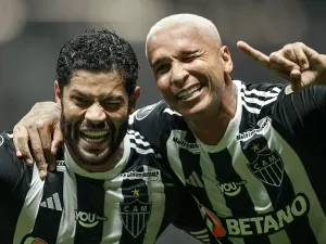 Hernan: Milito foi muito corajoso ao escalar Deyverson; Galo está na final