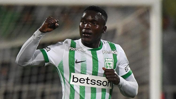 Viveros, van Atlético Nacional, viert doelpunt tegen Inter in Libertadores-wedstrijd
