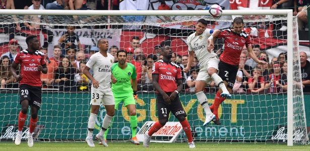 Thiago Silva pelo PSG - Fred Tanneau/AFP - Fred Tanneau/AFP