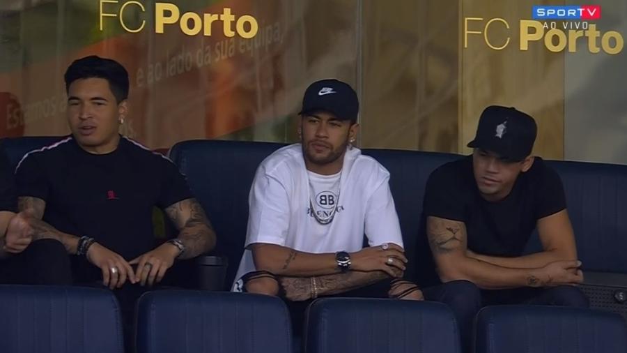 Neymar acompanha Brasil x Panamá no Estádio do Dragão - Reprodução
