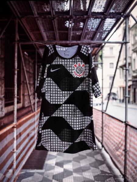 Camisa 4 do Corinthians homenageia São Paulo - Reprodução