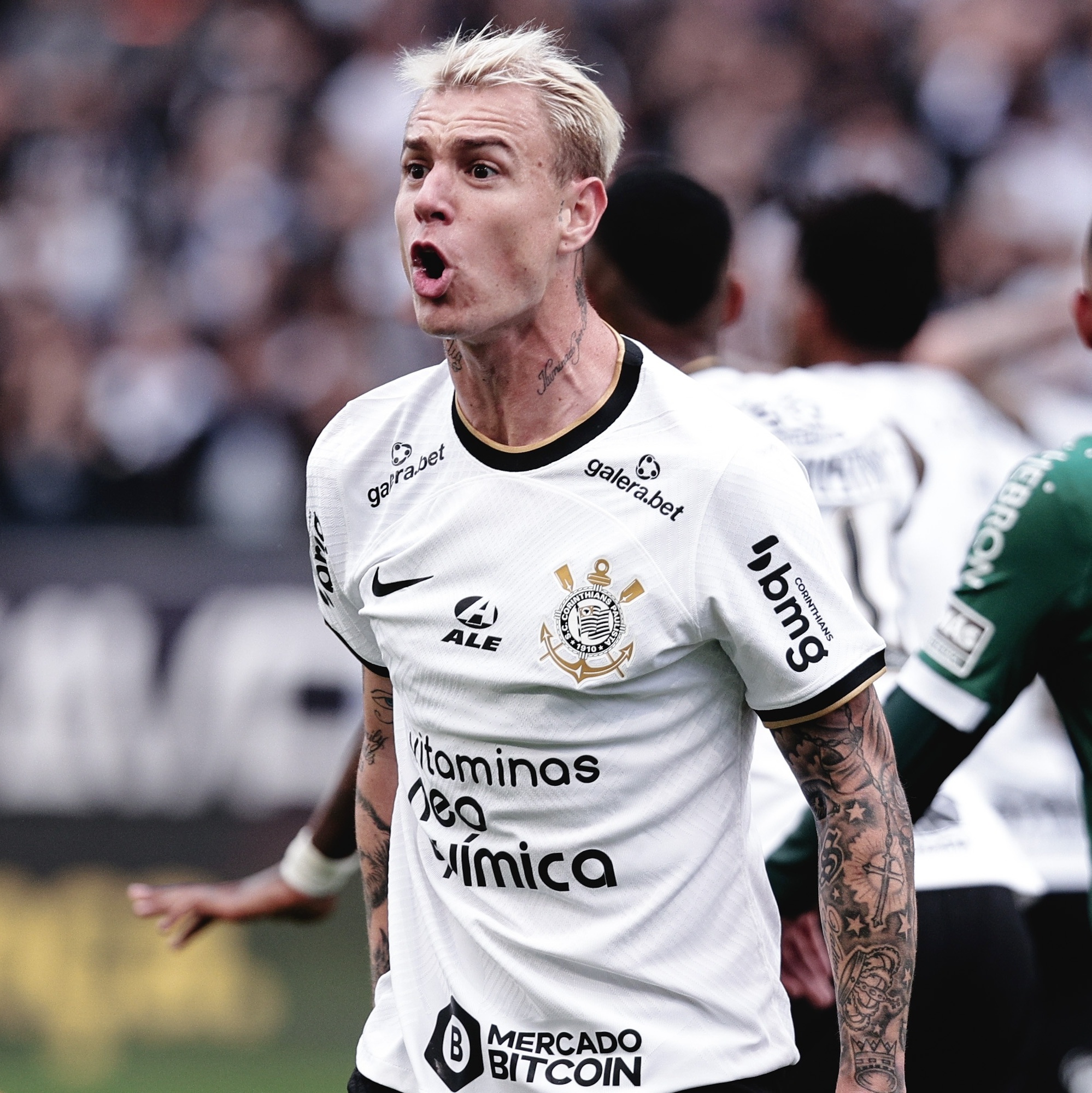 Roger Guedes, do Corinthians, é eleito o melhor jogador do