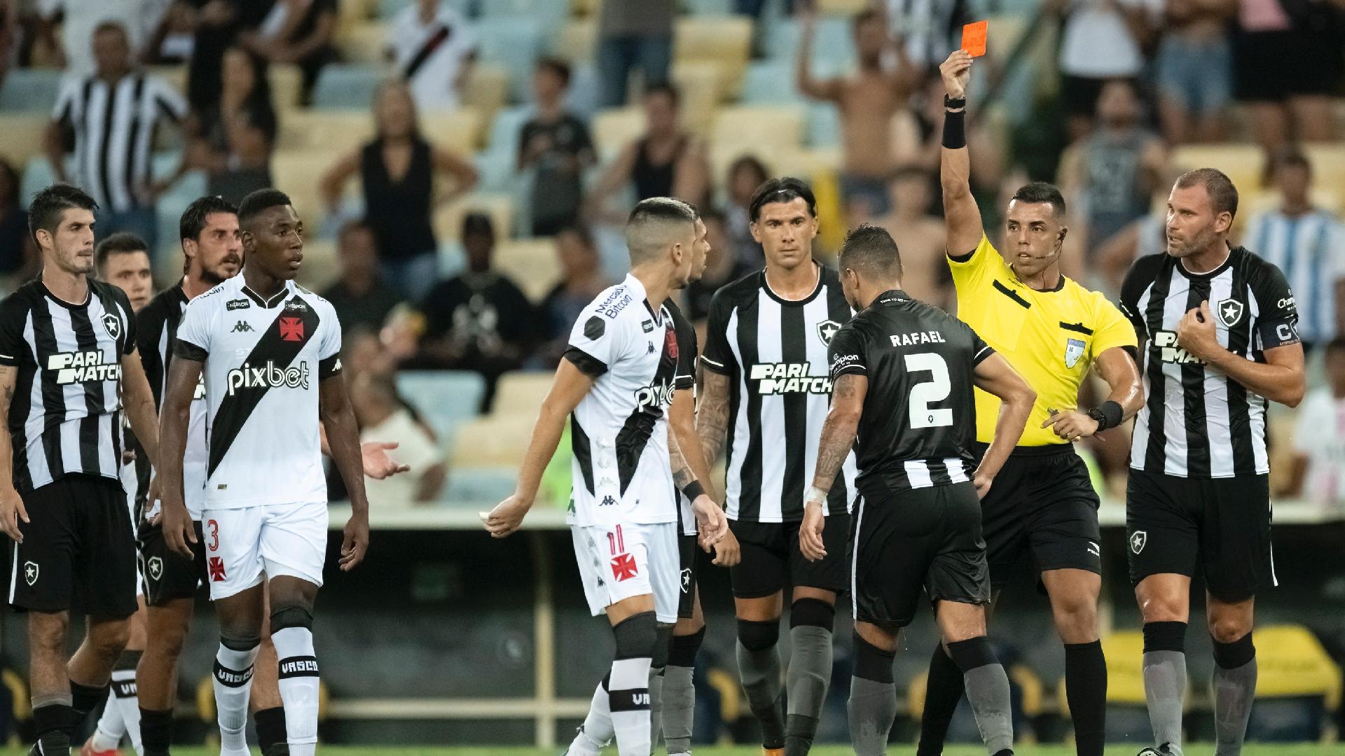 Pedro Ken Supera Desconfiança, Vira Peça-chave E é Atleta Que Mais ...