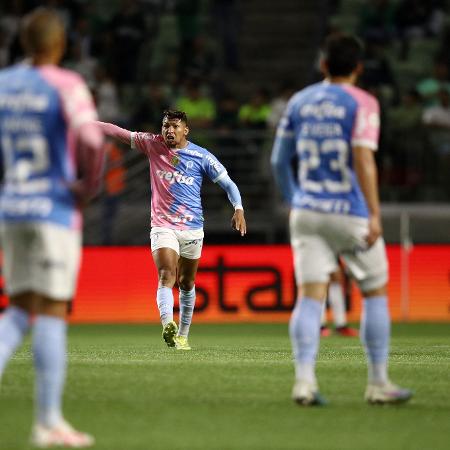 Rony, do Palmeiras, durante partida contra o Atlético-MG pelo Campeonato Brasileiro