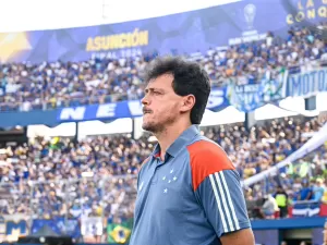 Racing tem show de torcida e vence Sul-Americana contra Cruzeiro passivo