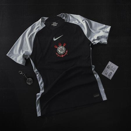 Nova segunda camisa do Corinthians - Divulgação/Nike