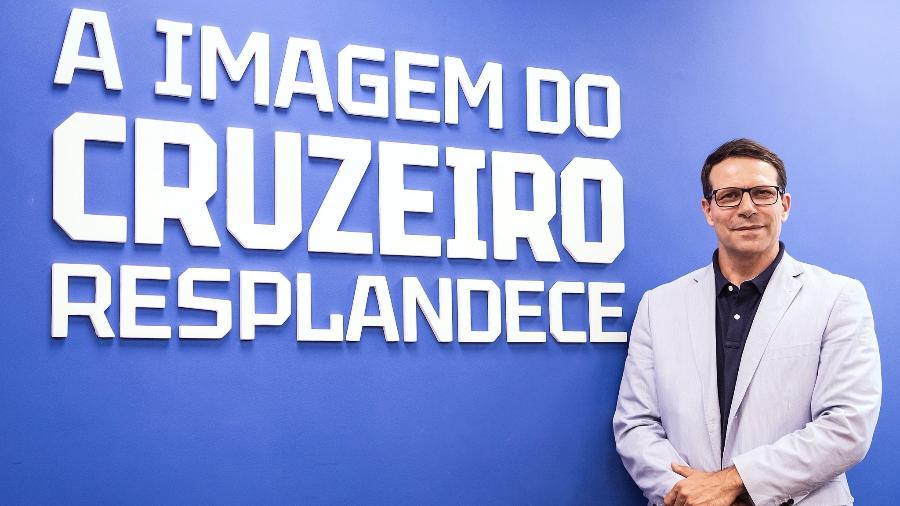 Leonardo Gaciba assume cargo no Cruzeiro