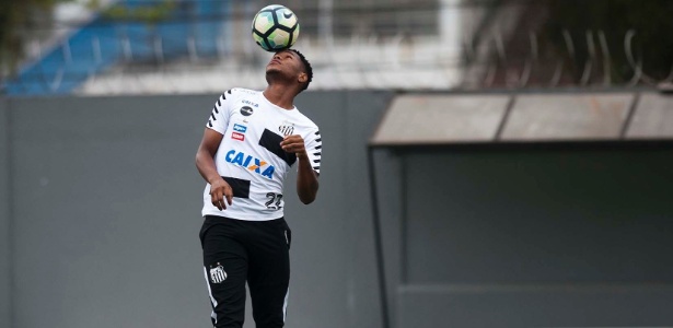 Matheus Jesus completou dois meses de Santos nesta semana sem estrear - Ivan Storti/SantosFC