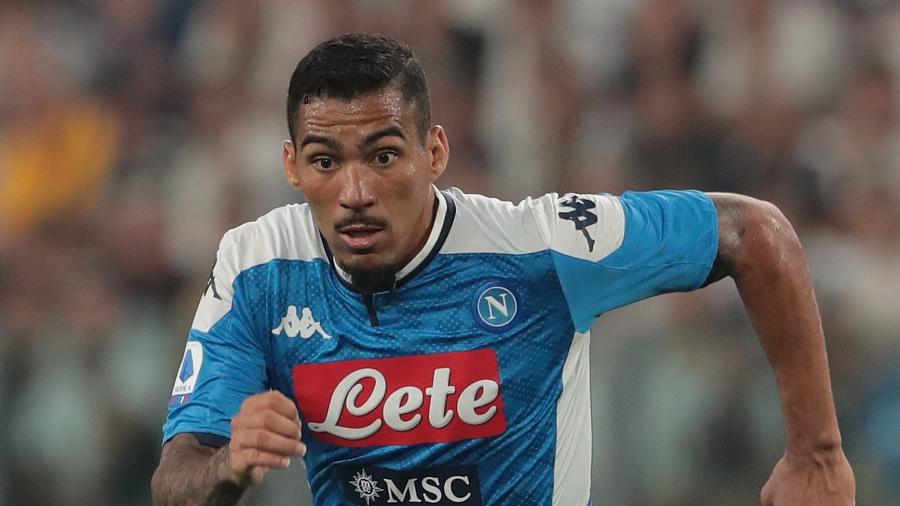 Allan, meia da Napoli; brasileiro está no radar do Everton, do atacante Richarlison - Emilio Andreoli/Getty Images