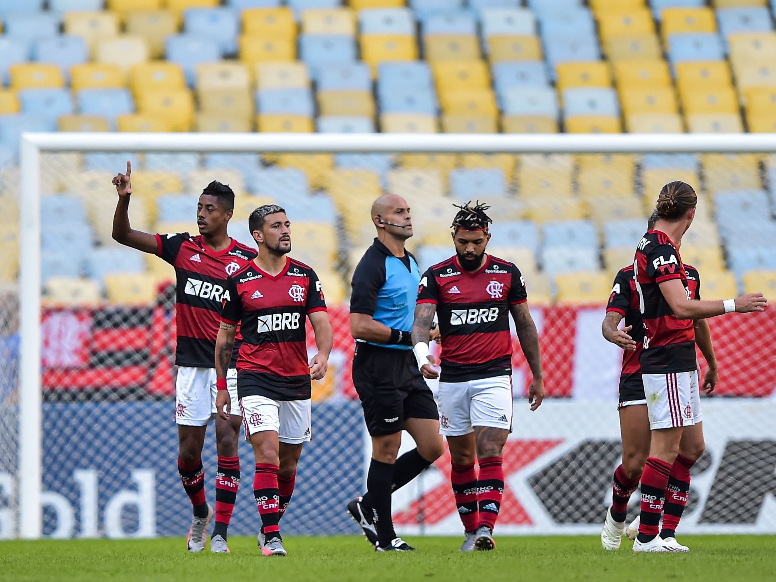 Após problemas em plataforma, Flamengo libera transmissão de jogo  gratuitamente no