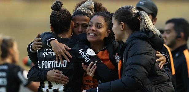 Corinthians goleia por 5 a 0 após perder na estreia da Libertadores