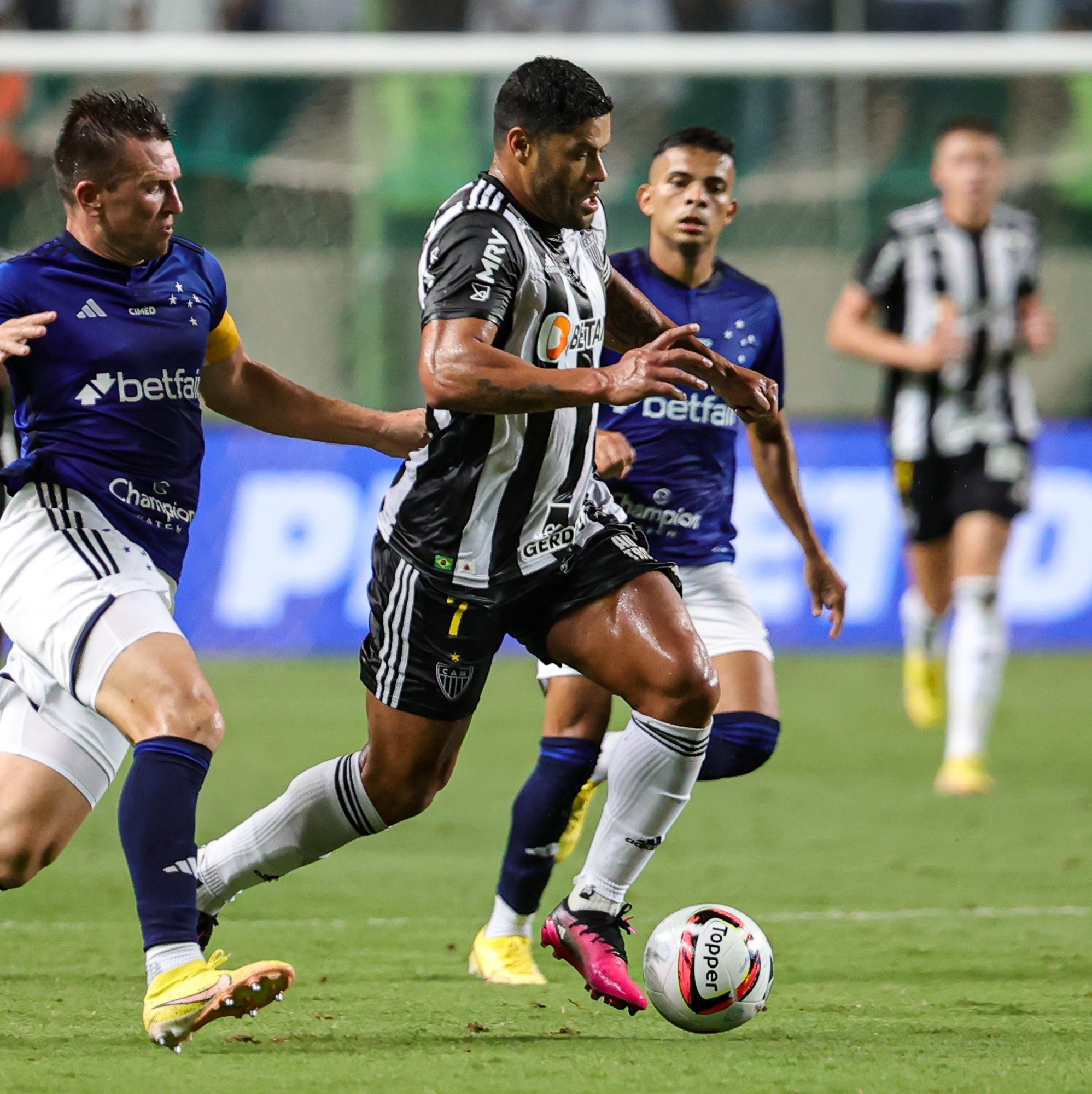 Assistir Atlético MG x Cruzeiro ao vivo 22/10/2023 HD