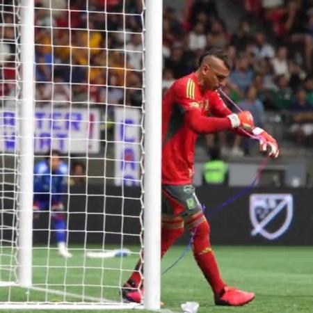 Nahuel Guzmán, goleiro do Tigres, durante o jogo contra o Vancouver pela Leagues Cup