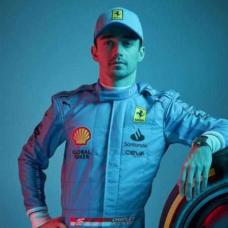 Charles Leclerc com roupa especial da Ferrari para o GP de Miami