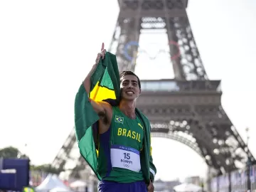 Por que Caio Bonfim não recebeu medalha no pódio da marcha atlética