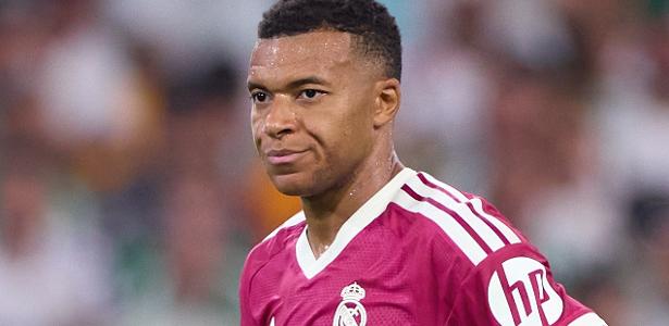 Mbappé se irrita com pergunta sobre o PSG: 'Falar de mim vende muito'
