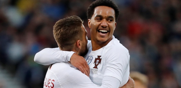 Helder Costa marcou em sua estreia pela seleção principal portuguesa - Russell Cheyne/Reuters