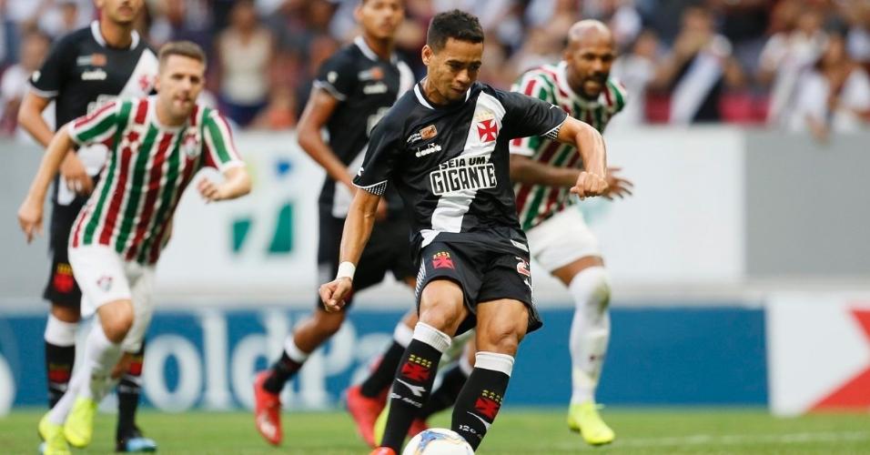 Vasco vence, e Fluminense fica perto do rival Flamengo na 