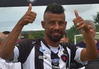 Em meio a calorosa recepção, Léo Moura é apresentado no Botafogo-PB - Divulgação
