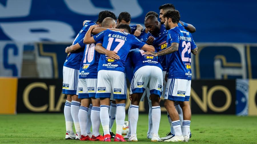 Felipão trabalha nos bastidores para unir os jogadores e criar ambiente positivo na Toca II - Bruno Haddad/Cruzeiro