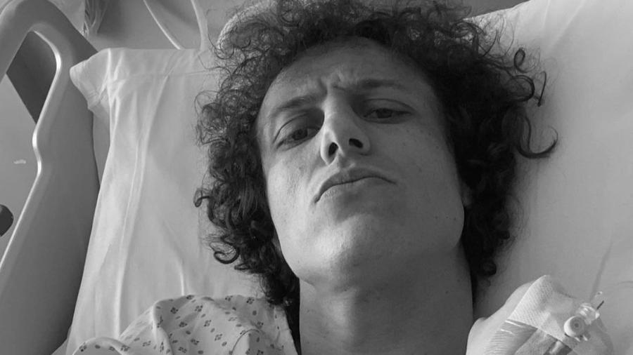 David Luiz comemora sucesso de cirurgia no joelho: "Voltarei mais forte" - Instagram