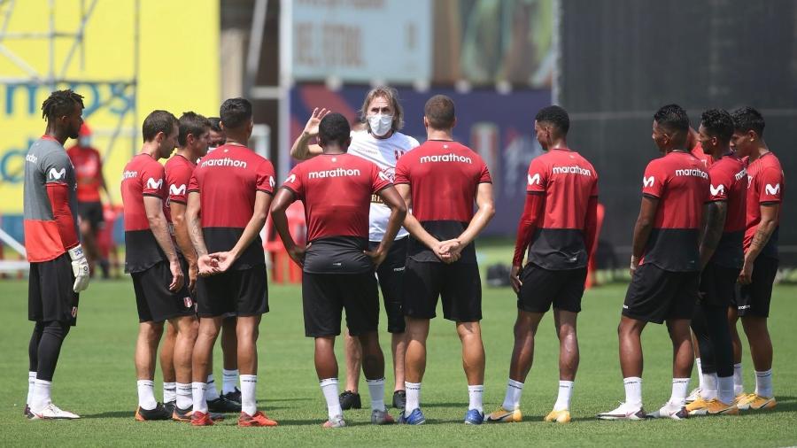 Seleção peruana, treinada por Ricardo Gareca, perdeu seu preparador físico - Divulgação/ Federação Peruana de Futebol 