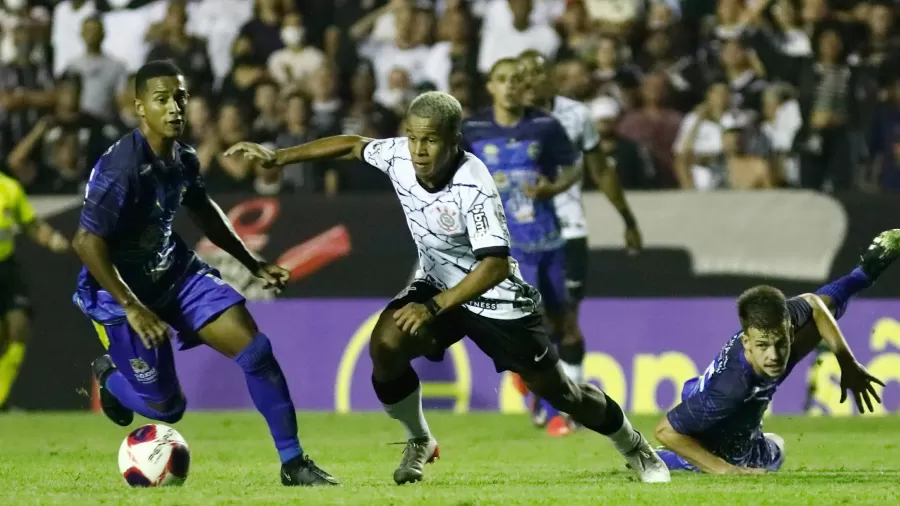 Joia do Corinthians celebra convocação para a Copa do Mundo Sub-17 citando  sonho pela Seleção