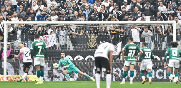 Fábio Santos cobra pênalti e dá vitória ao Corinthians sobre o Goiás no Brasileirão