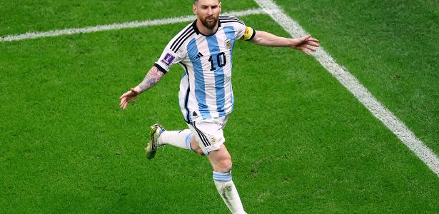 Batistuta parabeniza Messi por igualar marca de 10 gols em jogos de Copa do  Mundo