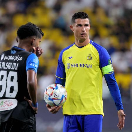 Cristiano Ronaldo durante partida entre Al Nassr e Abha. - FAYEZ NURELDINE/AFP