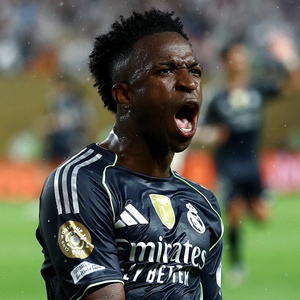 Real e City vencem e ficam no caminho dos times brasileiros