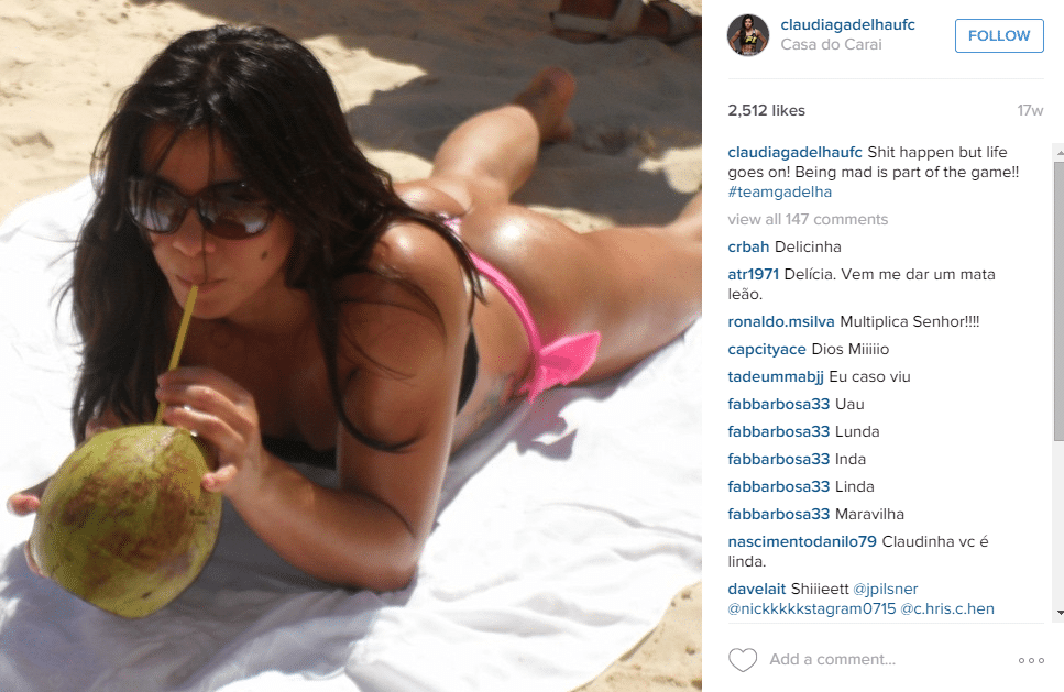 Claudia Gadelha - próxima desafiante ao cinturão peso palha - também tem um lado vaidoso - Reprodução/Instagram