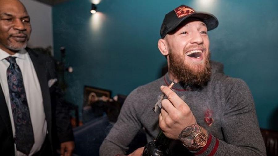 Conor McGregor fumou maconha ao lado da lenda do boxe Mike Tyson - Reprodução/Instagram