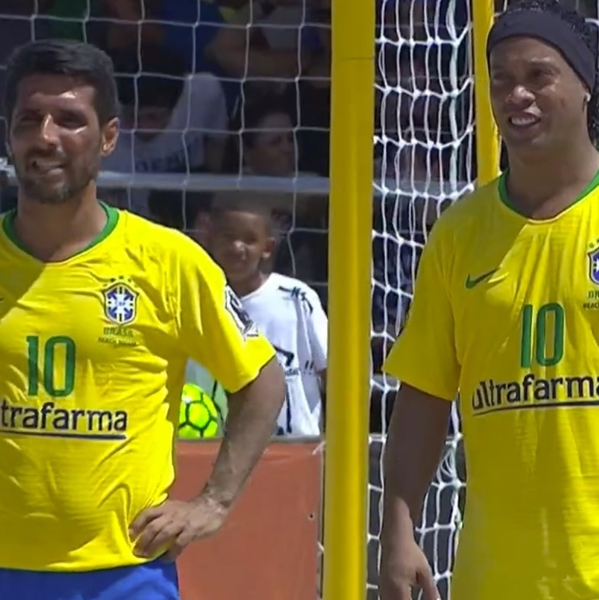 Lances incríveis do Ronaldinho Gaúcho #futebol #futebolbrasileiro