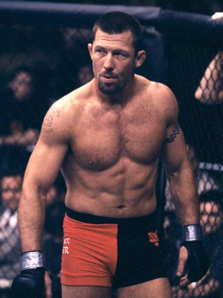 Pat Miletich, durante luta no UFC 31, em 2001 - Zuffa LLC/Zuffa LLC via Getty Images