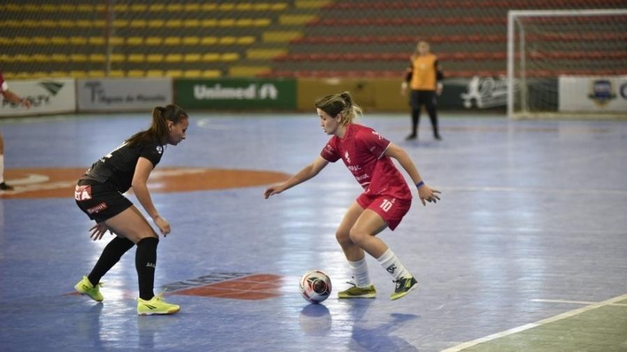 Trouble piston booklet Futsal feminino se estrutura após vaquinha e ganha nova liga de clubes
