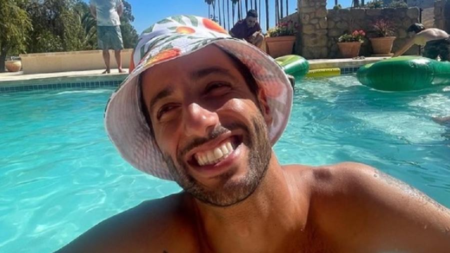 Daniel Ricciardo, que deve perder a vaga na McLaren, em foto postada no Instagram durante as férias da Fórmula 1 - Daniel Ricciardo/Instagram
