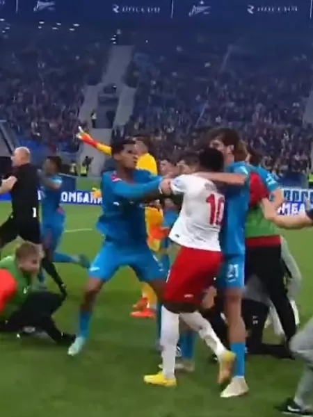 Zenit é campeão russo em jogo com gol e assistências de ex-jogadores do  Corinthians; veja vídeo