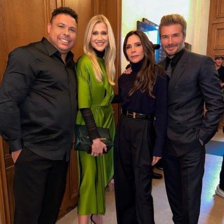 Ronaldo Fenômeno e a noiva Celina Locks encontraram Victoria e David Beckham no Paris Fashion Week - Reprodução/Instagram @ronaldo