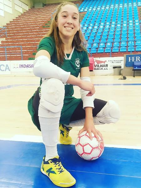 Ana Eliza, goleira brasileira, passou fome em Zaragoza