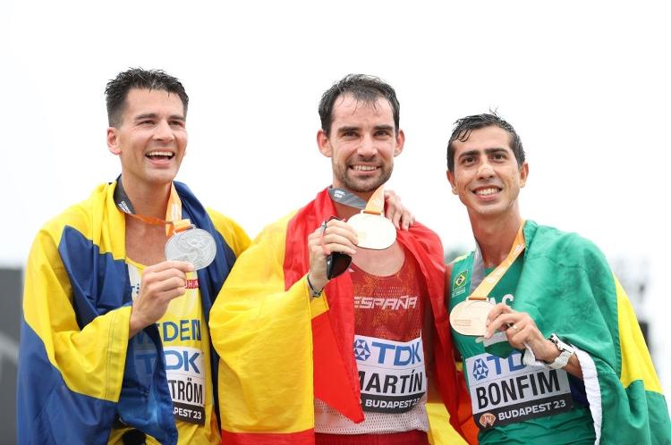 Caio Bonfim é medalha de prata no Mundial de Atletismo