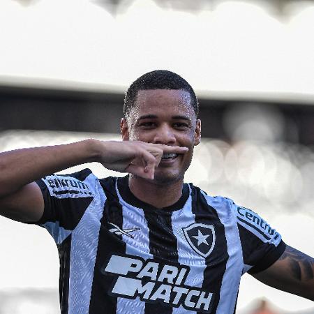 Janderson deixou o Botafogo e se acertou com o Vitória - Thiago Ribeiro/AGIF
