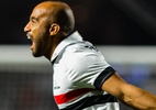 São Paulo vence Grêmio e volta ao G4 em noite com lesão feia e sufoco - MAURíCIO RUMMENS/FOTOARENA/FOTOARENA/ESTADÃO CONTEÚDO