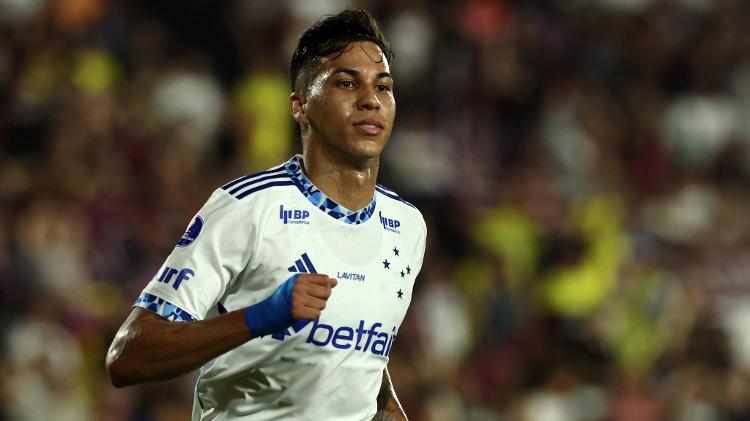 Kaio Jorge comemora gol marcado pelo Cruzeiro contra o Lanús na Sul-Americana