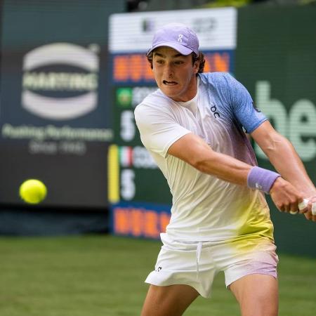 João Fonseca na primeira rodada do ATP 500 de Halle em 2025 - TERRA WORTMANN OPEN/Breakpoint Images