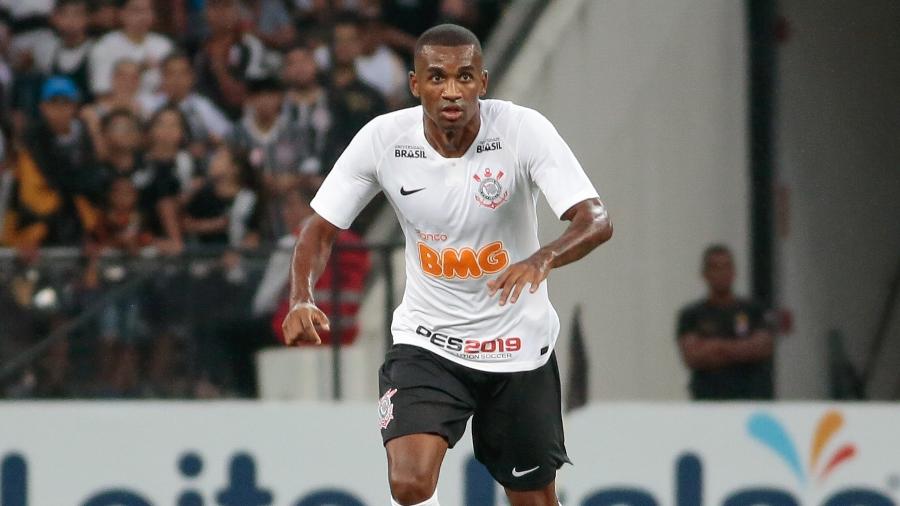Marllon deve trocar a concorrência quente no Corinthians para reforçar o time tricolor - Marcello Zambrana/AGIF