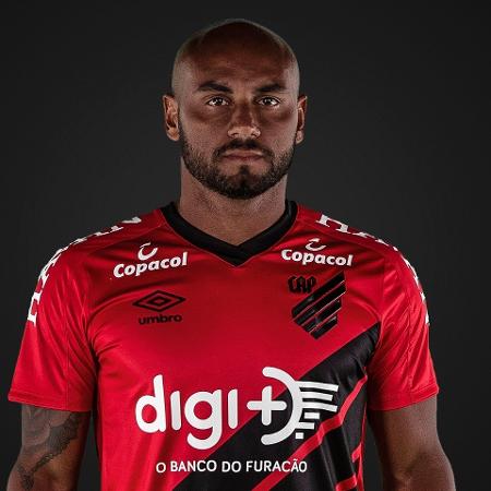 Jonathan, lateral do Athletico - Divulgação/Site oficial do Athletico