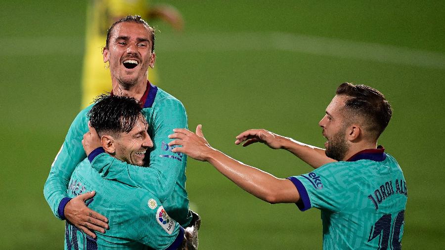 Griezmann comemora gol do Barcelona sobre o Villarreal - JOSE JORDAN / AFP